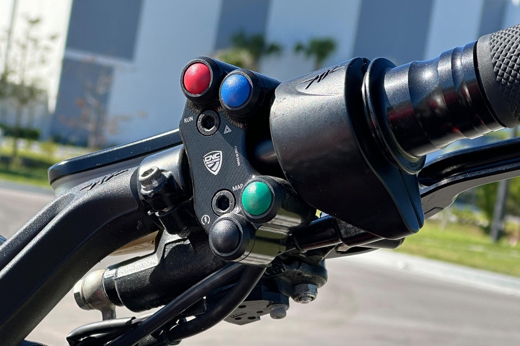 SWM10B_mounted.jpg