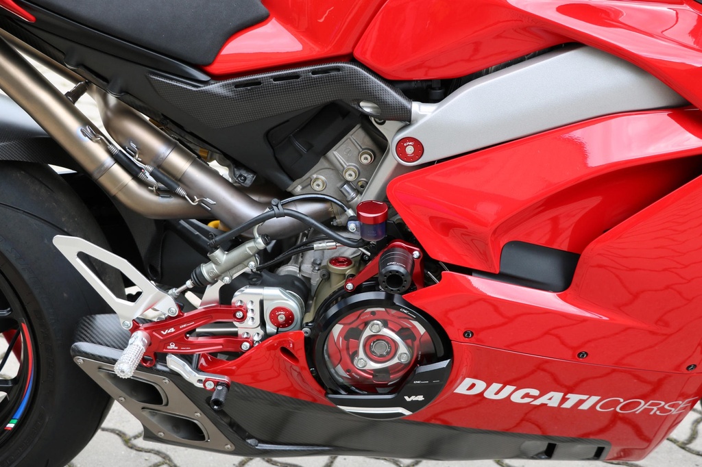TC319R_rh_mounted_01.jpg