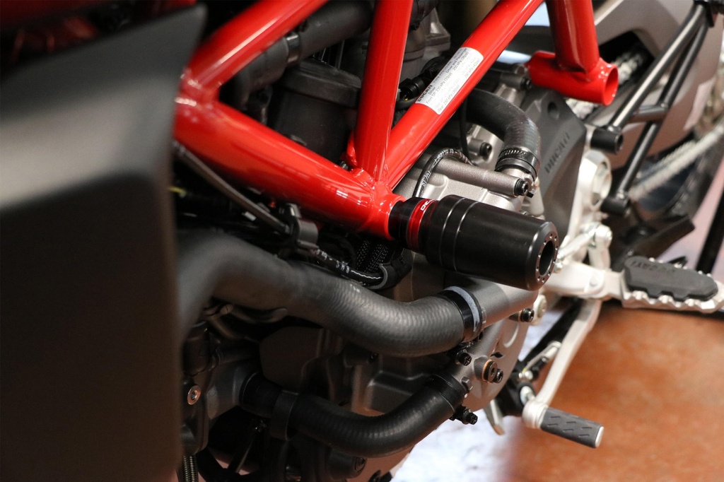 TC320R_mounted_left.jpg