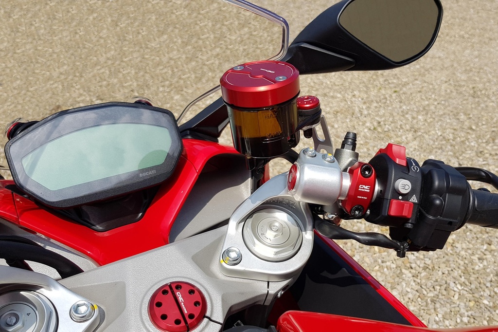 TF440R_mounted_01.jpg