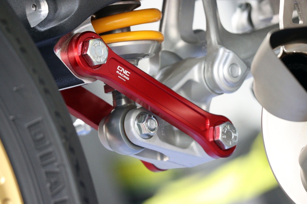TR105R_mounted_01.jpg