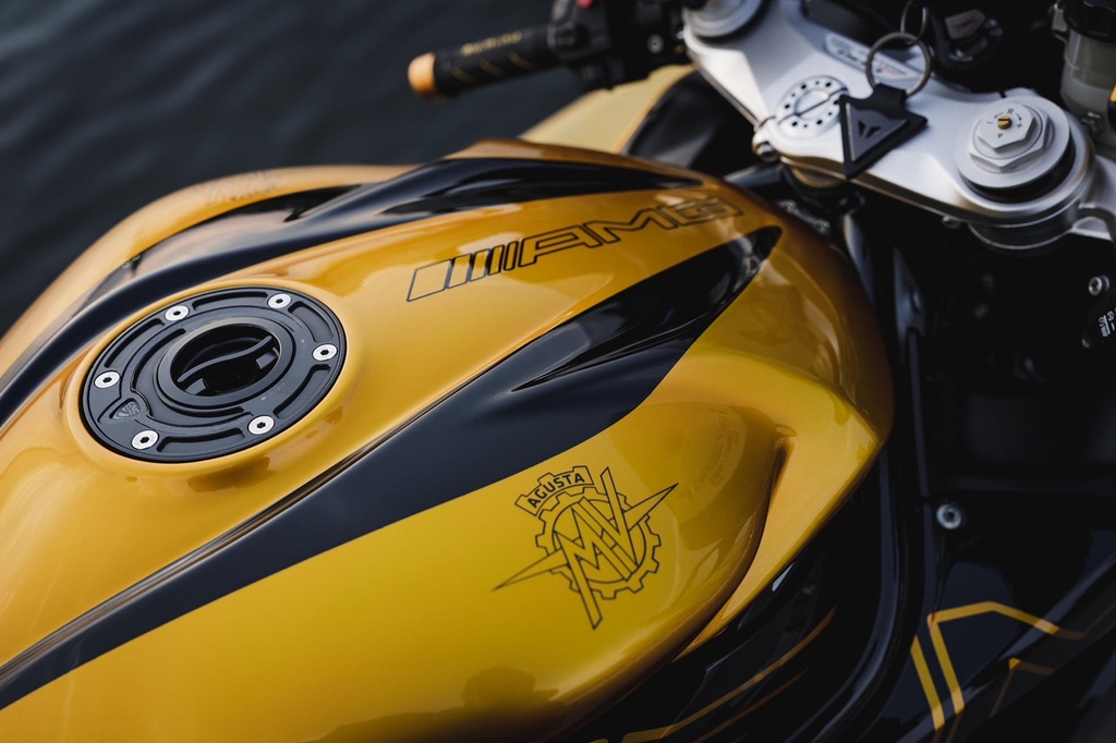 TSB02B_TSU02B_mounted.jpg