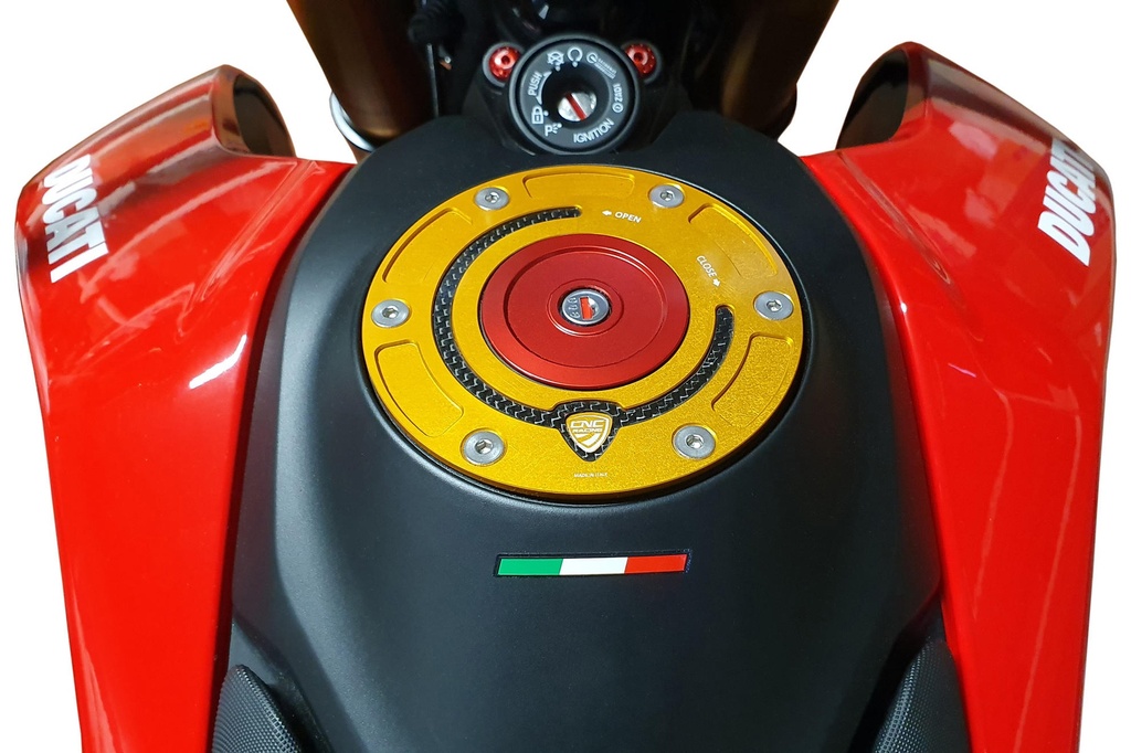 TSB05G_TSU01R_Hypermotard950SP_01.jpg