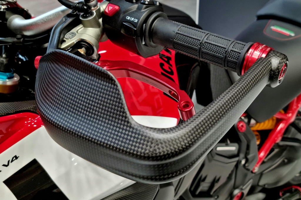 ZA353Y_Multistrada.jpg