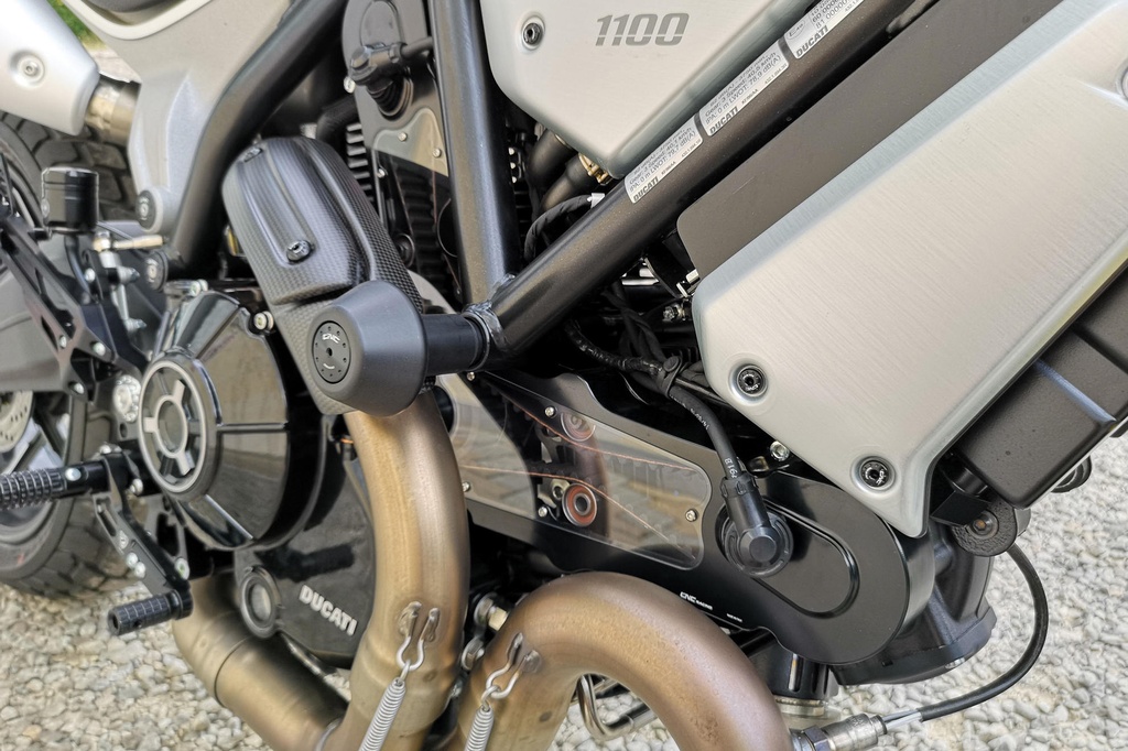 CC181B_TC214B_mounted_01.jpg