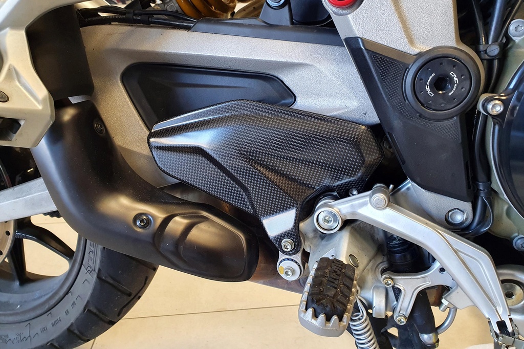 ZA992Y_dx_mounted.jpg
